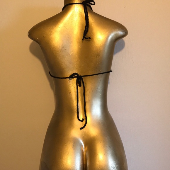 🌹 HOST PICK BOHO CROCHET BIKINI TOP 🌹 - Picture 4 of 4